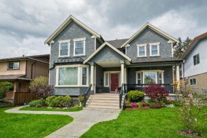 image of a residential home to demonstrate house settling